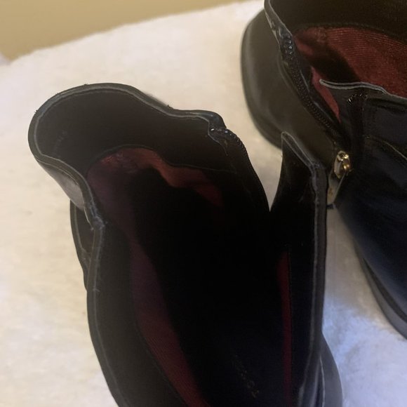 Tommy Hilfiger Boots - Picture 4 of 5